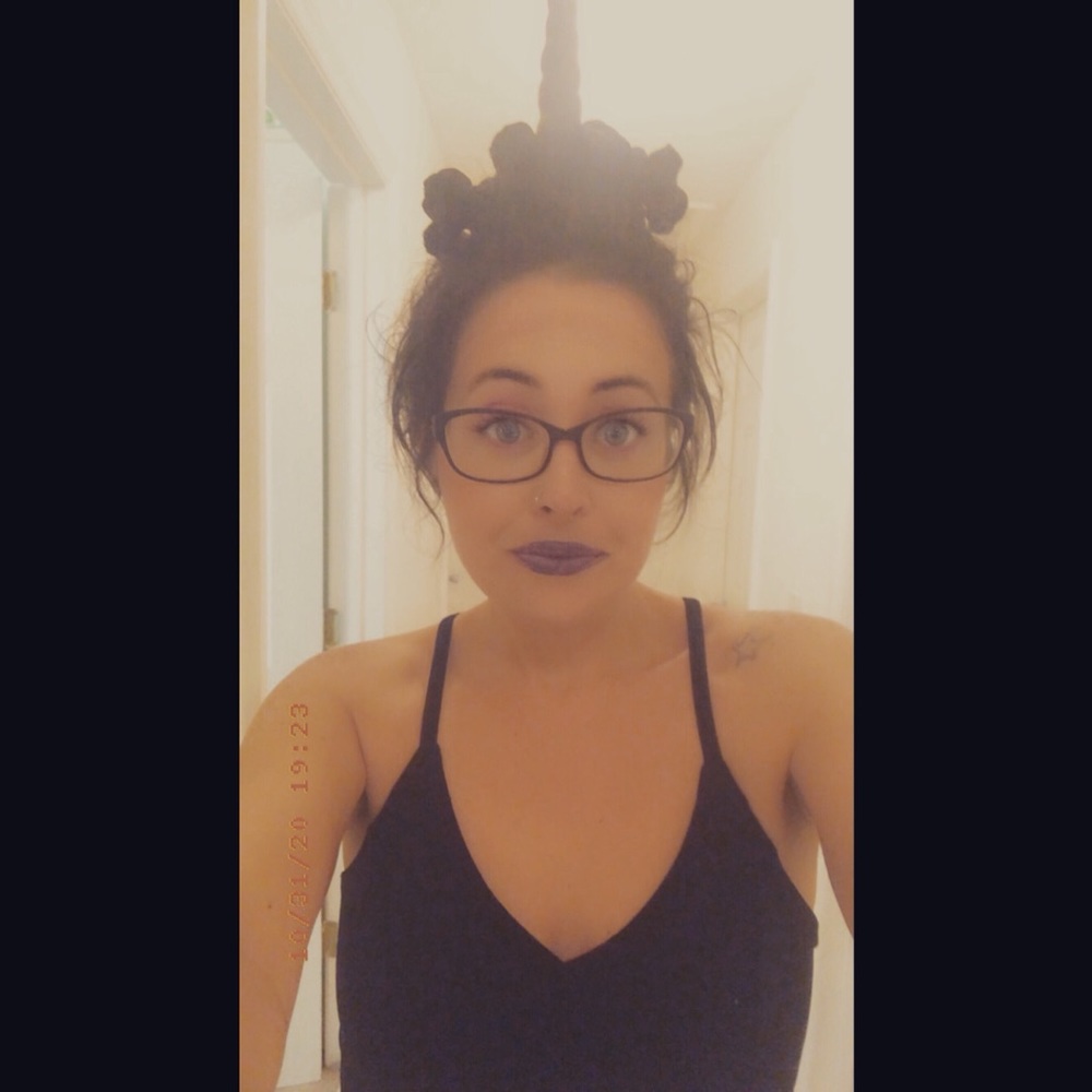 Meet your Posher, Mallorie